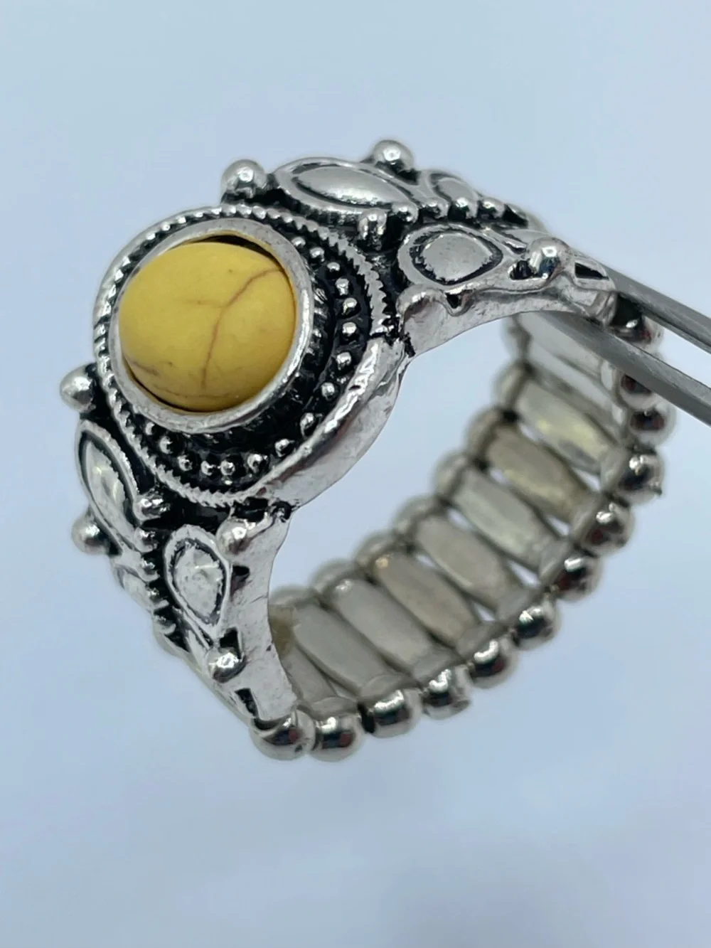 Silver Tone Yellow Howlite Stretch Ring Boho Statement